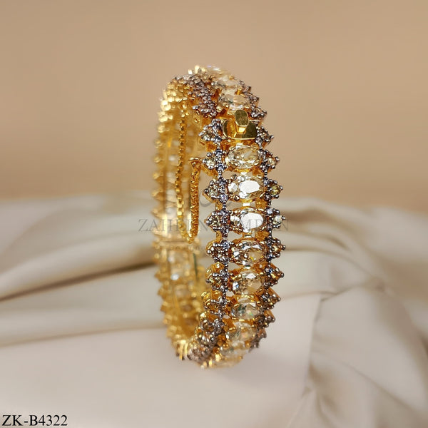 CHAMPAGNE BANGLE