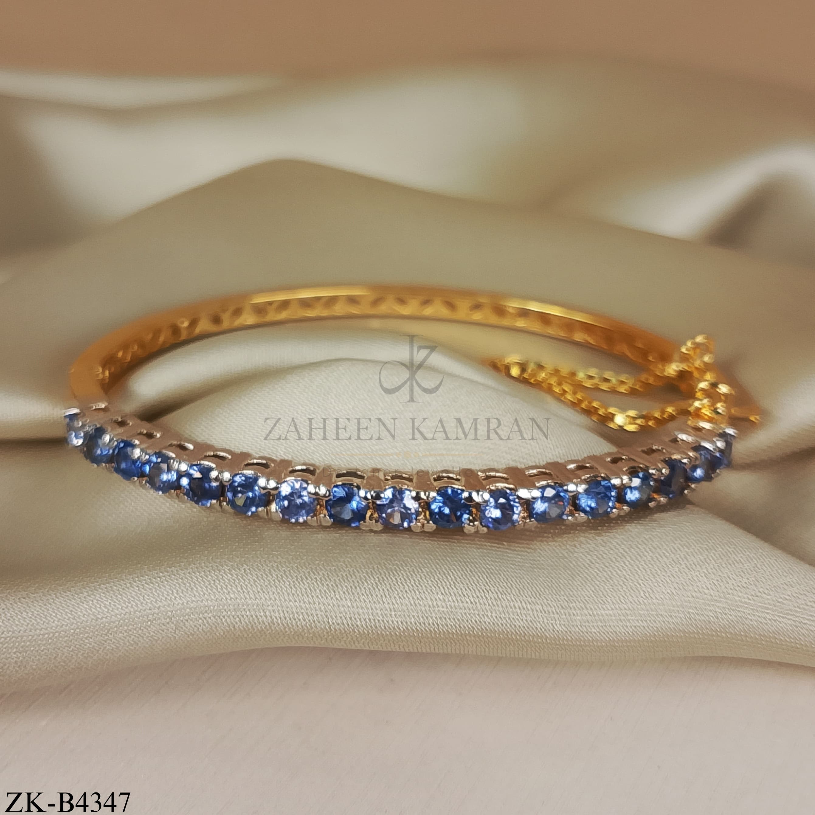 SAPPHIRE BANGLE