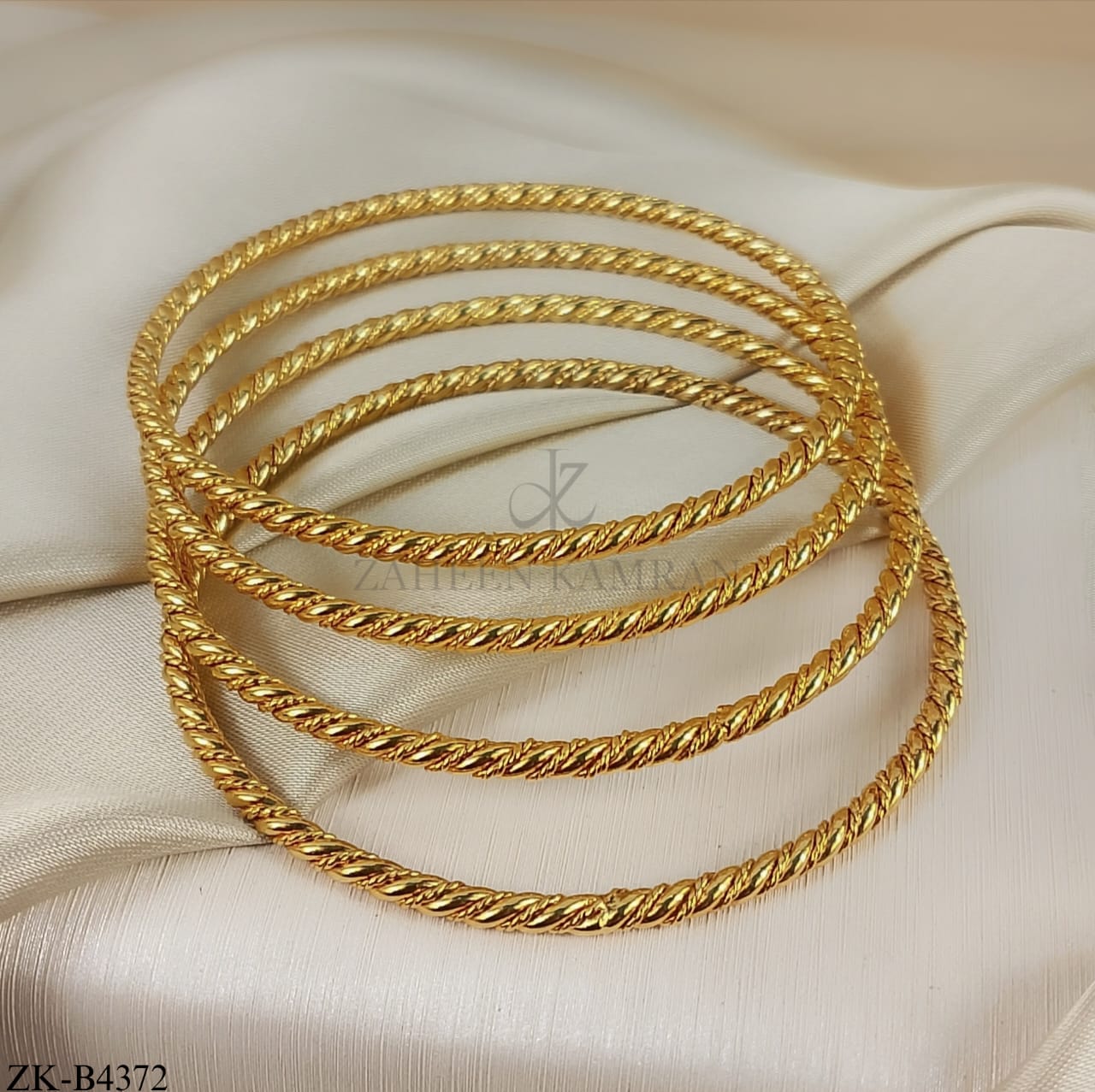 GOLDEN BANGLES