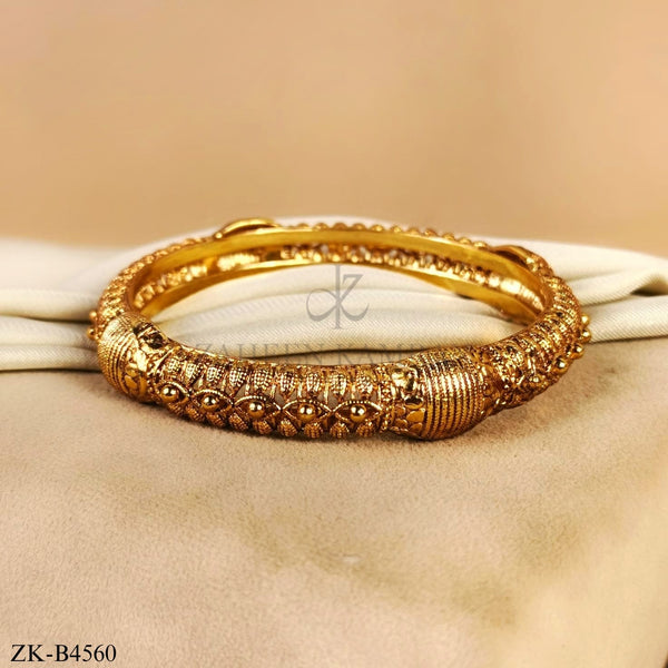 ANTIQUE BANGLE
