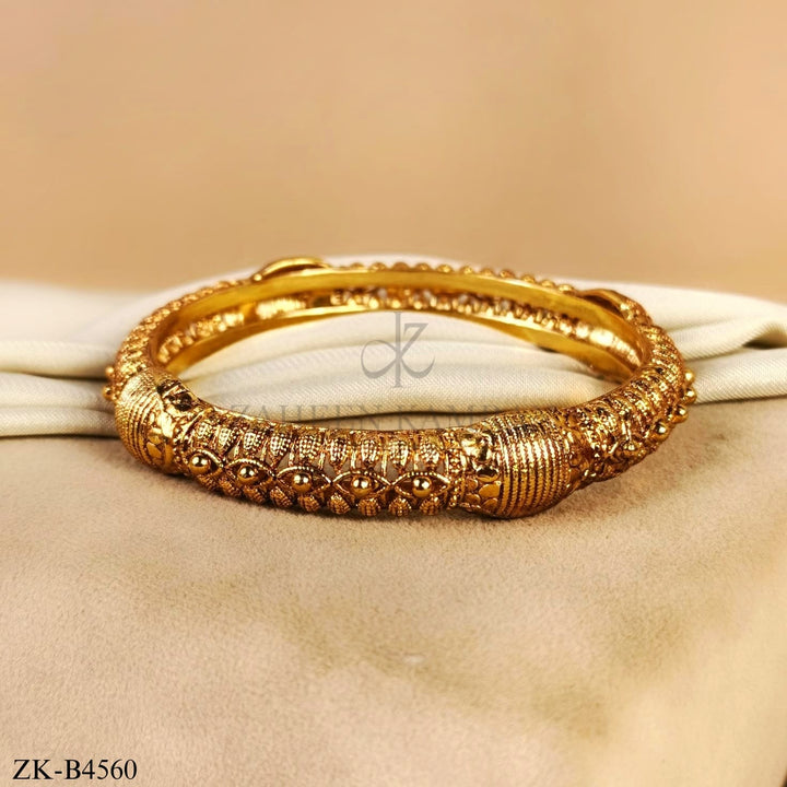 ANTIQUE BANGLE