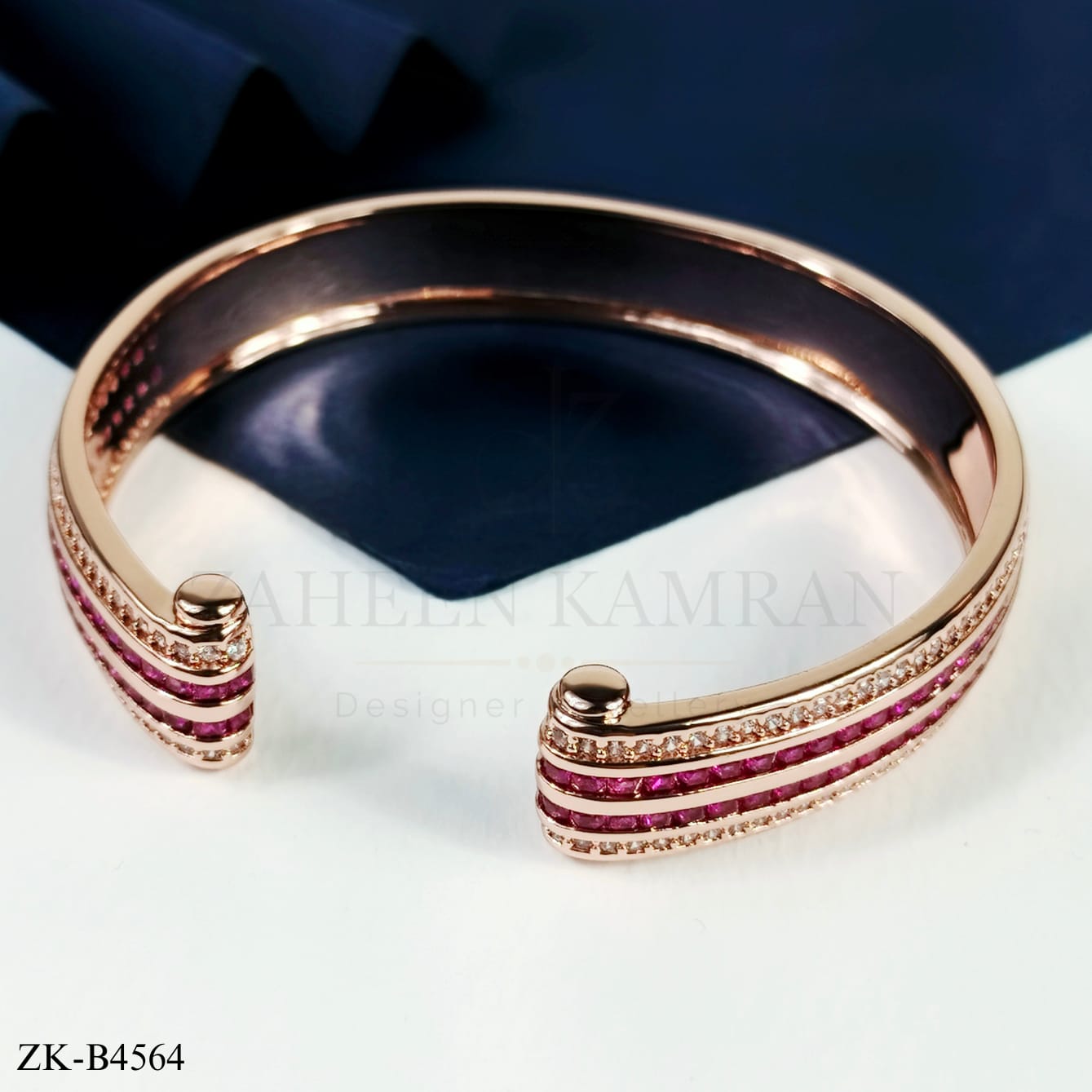 ANTIQUE BANGLE