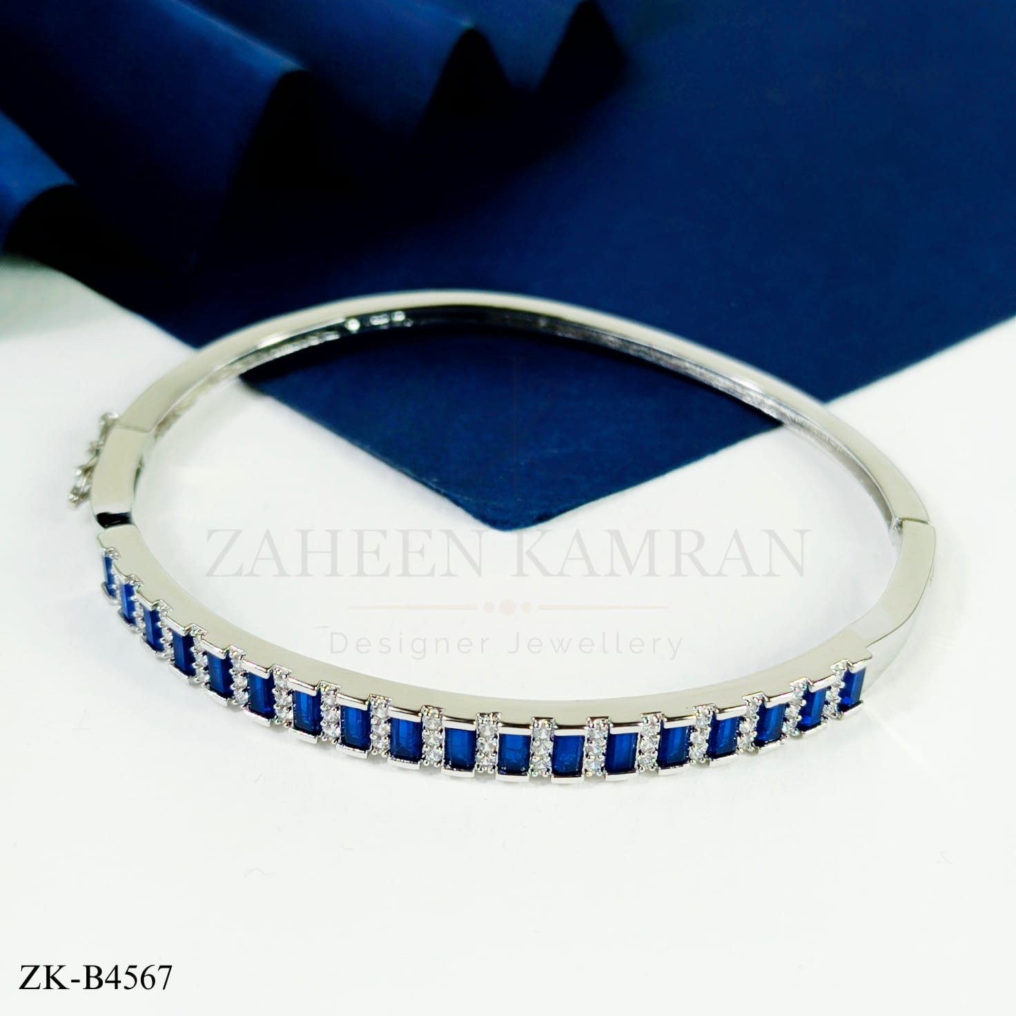 SAPPHIRE BANGLE