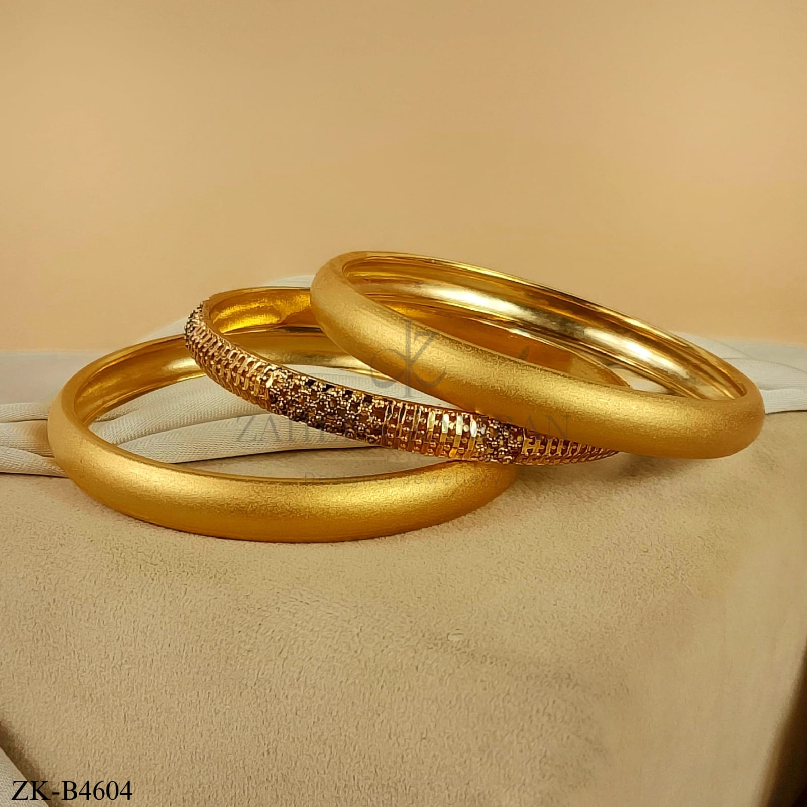 GOLDEN BANGLES