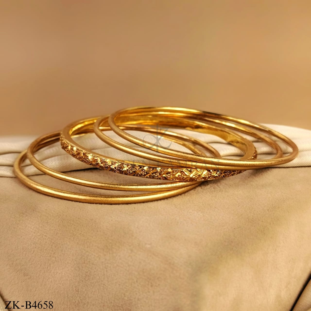 SLEEK GOLDEN BANGLES