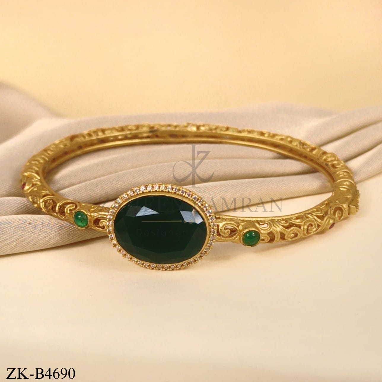 EMERALD BANGLE
