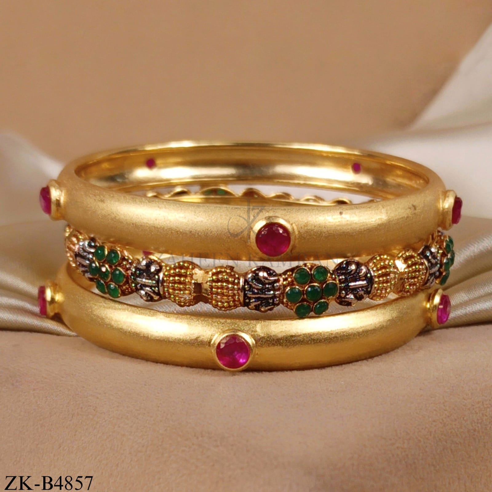 GOLDEN GEMSTONES BANGLES WITH A TEXTURED FININSH