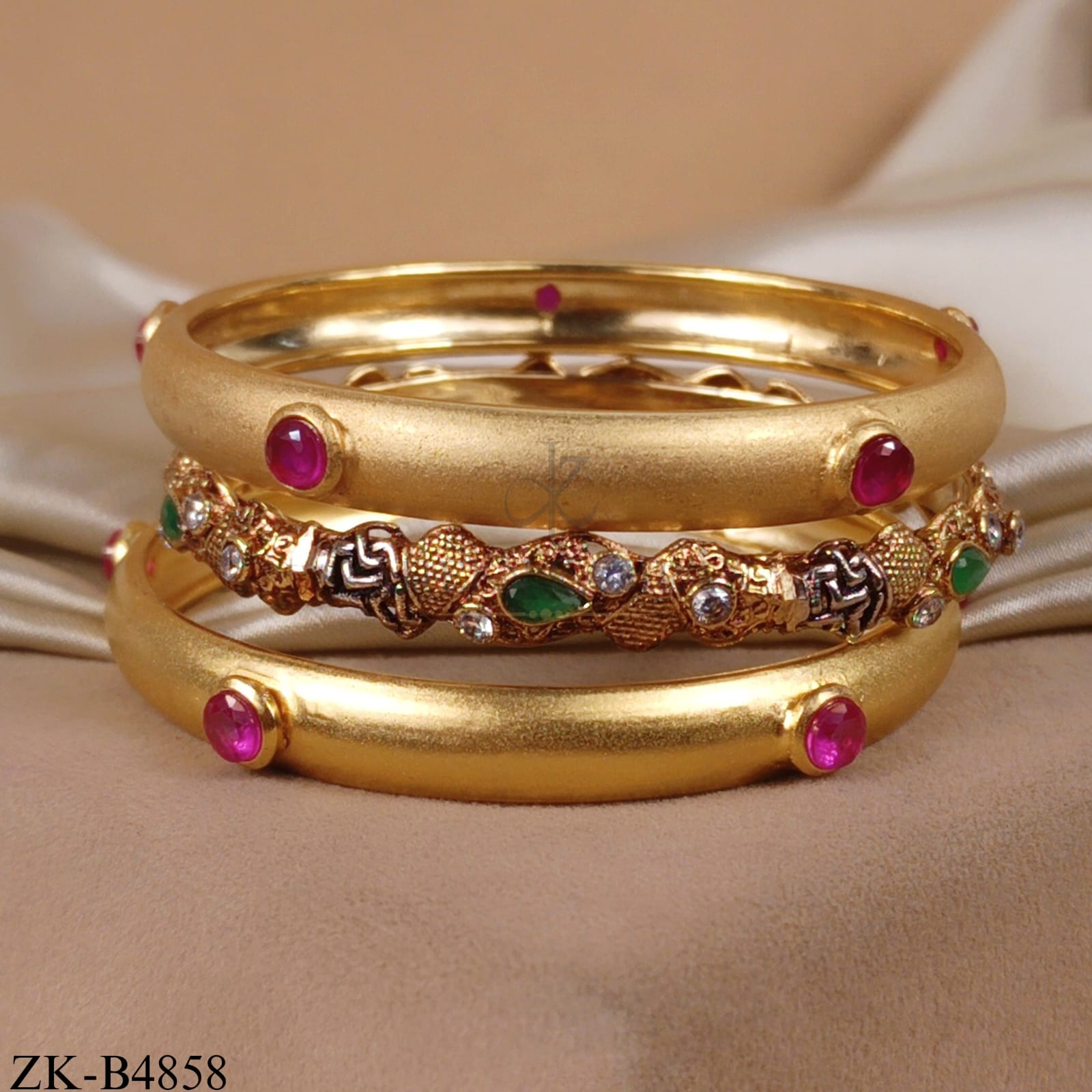 TRADITIONAL GOLDEN BANGLES WITH INTRICATE FINISH