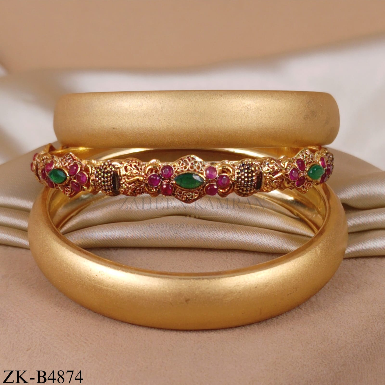 RUBY EMERALD PLAIN TRI0 BANGLES