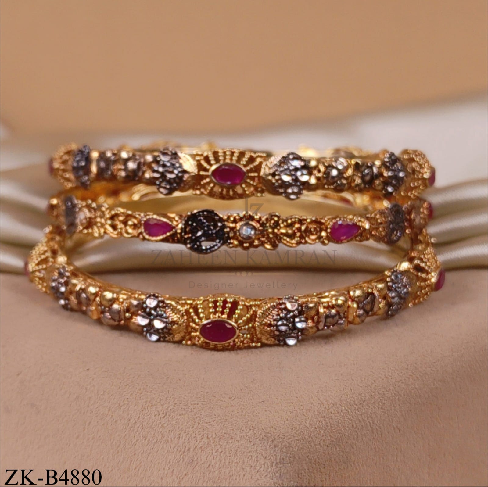 RUBY STONEWORK GOLD BANGLES TRIO