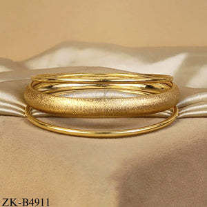 GOLDEN MATTE GLOSSY BANGLES