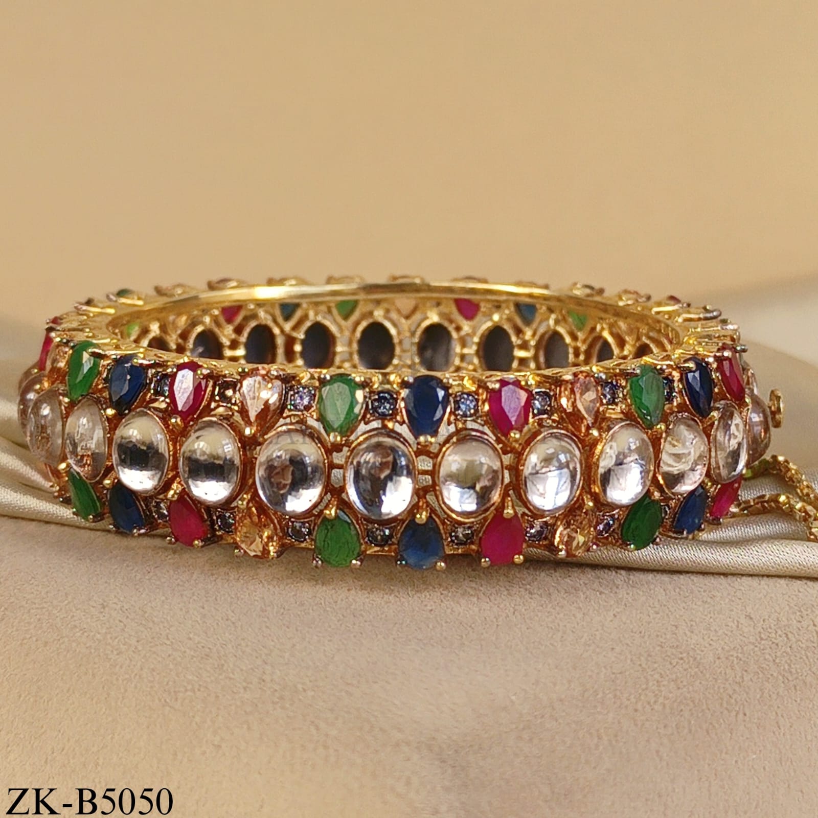 MULTI STONES BANGLE