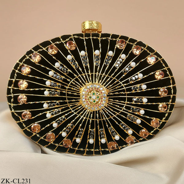 CHAMPAGNE CLUTCH