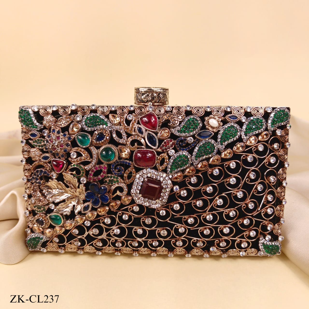 MULTI GEMSTONES CLUTCH