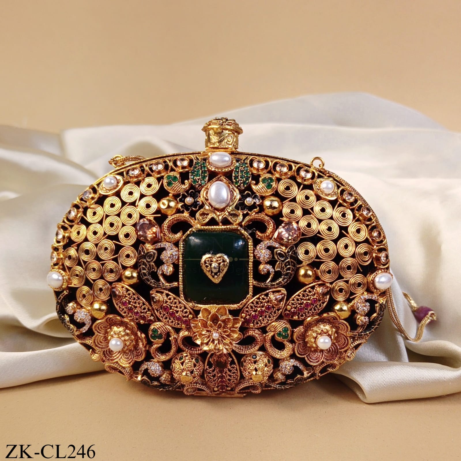 GOLD SWIRL DISC LEAF CLUTCH