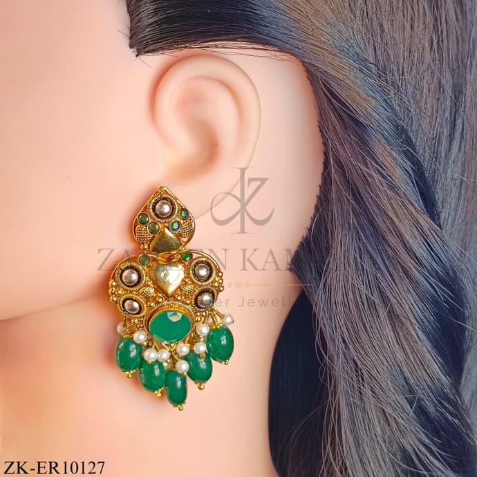 EMERALD EARRINGS