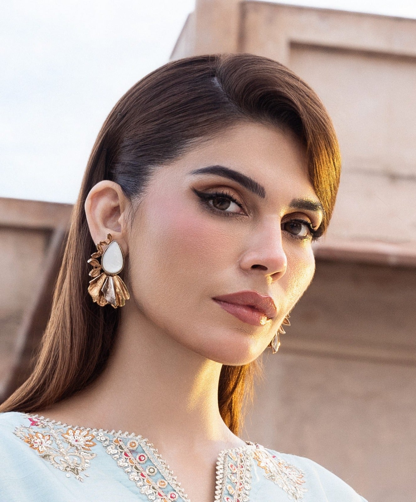 WHITE OPAL EARRINGS