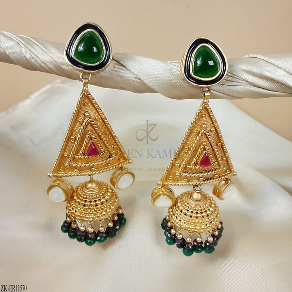 TRIANGLE EARRINGS