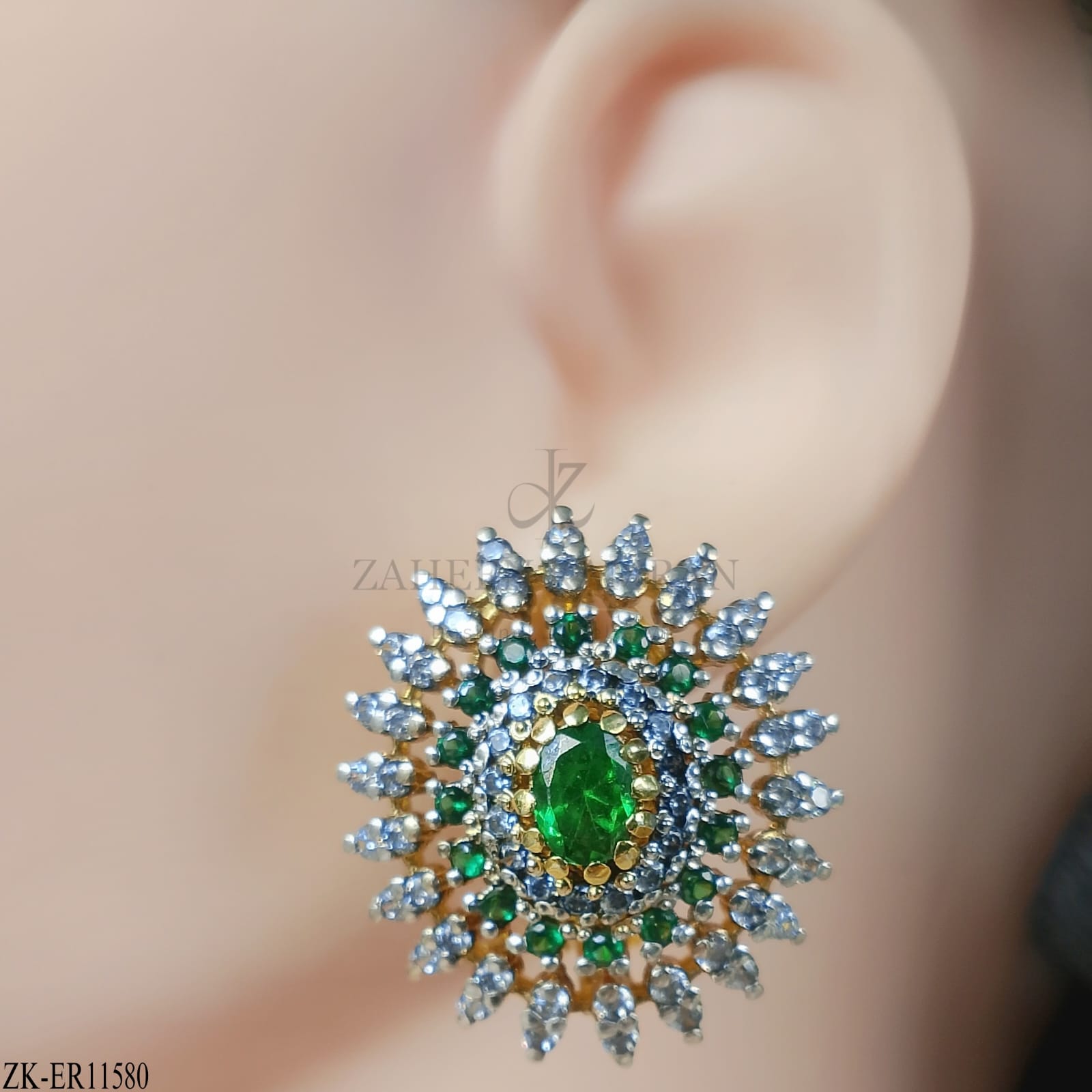 EMERALD EARRINGS