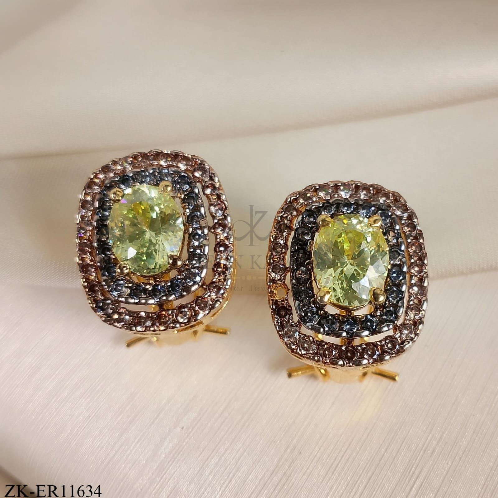 PERIDOT STONES EARRING