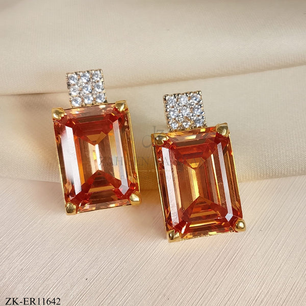 CHAMPAGNE EARRINGS
