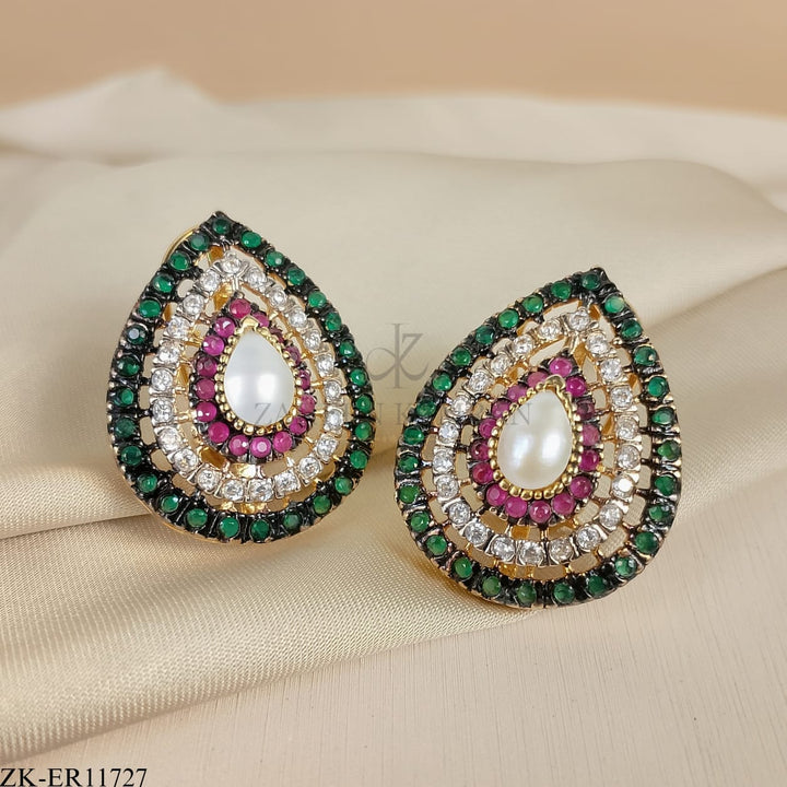 TEA DROP EARRINGS