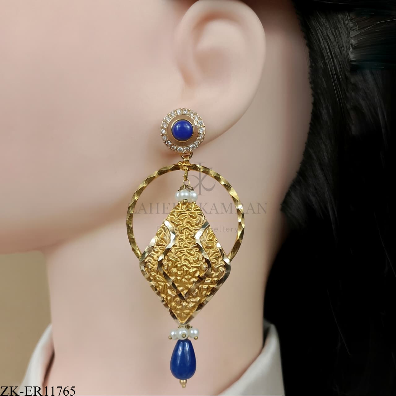 SAPPHIRE EARRINGS