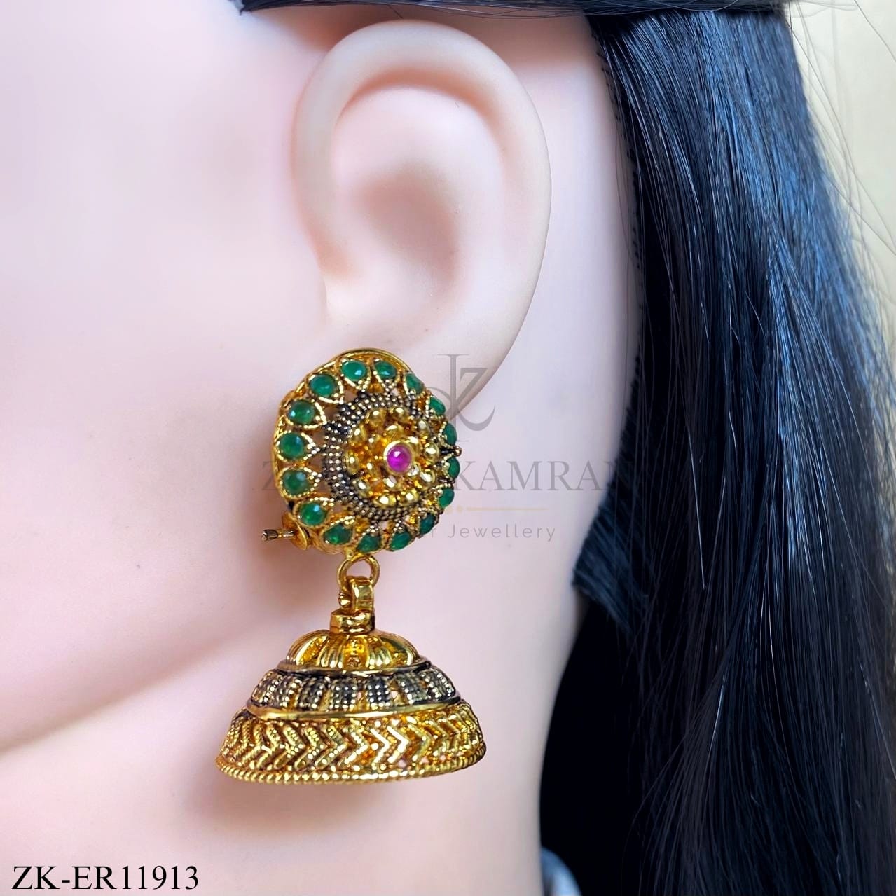 ANTIQUE EMERALD EARRINGS