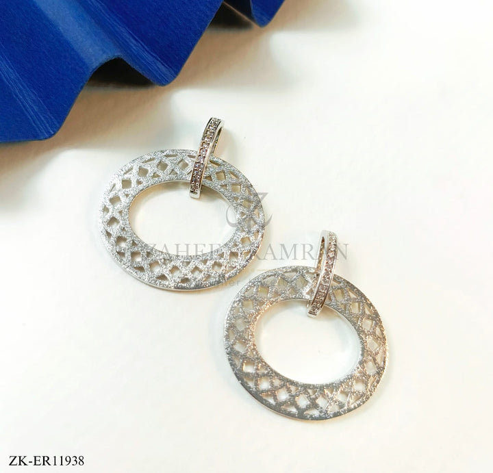 OVATE SILVER EARRINGS