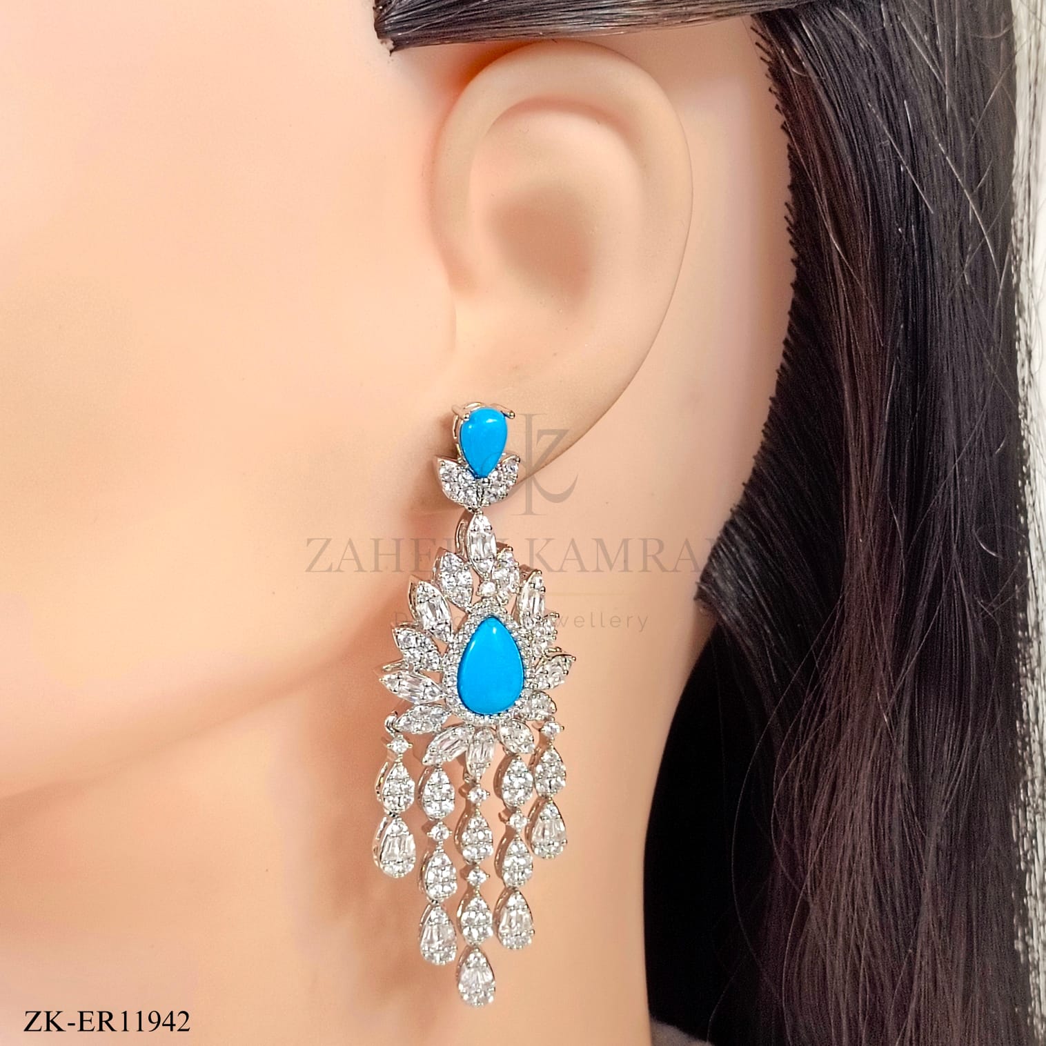 FLORET HANGING EARRINGS