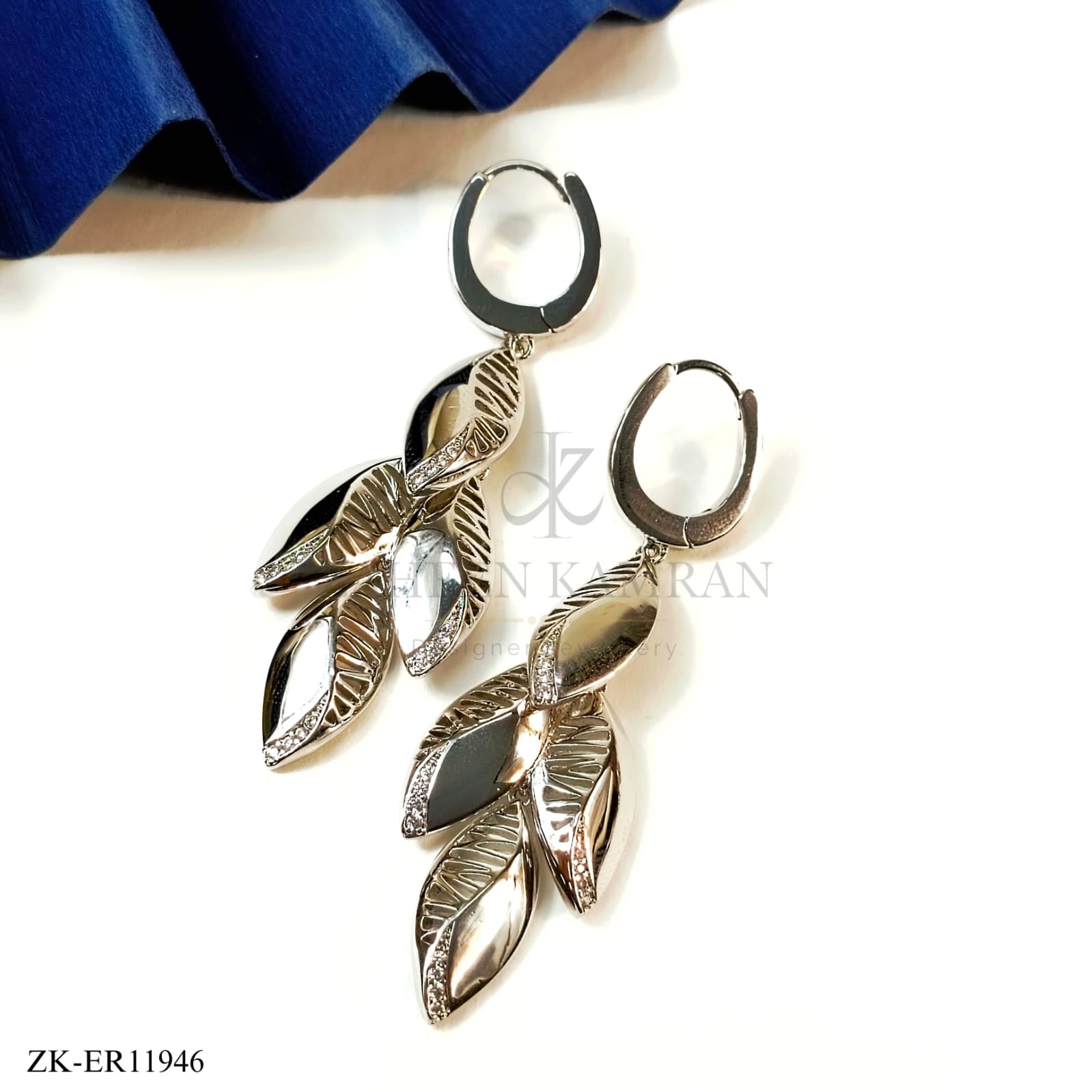 LEAFLET SILVER EARRINGS