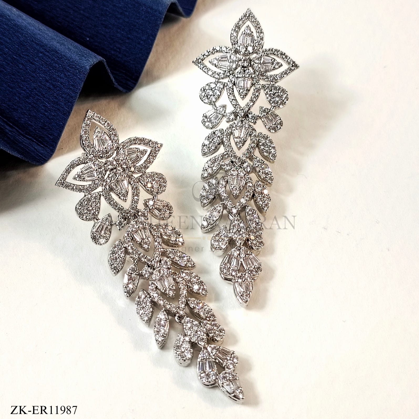 FLORET SILVER EARRINGS