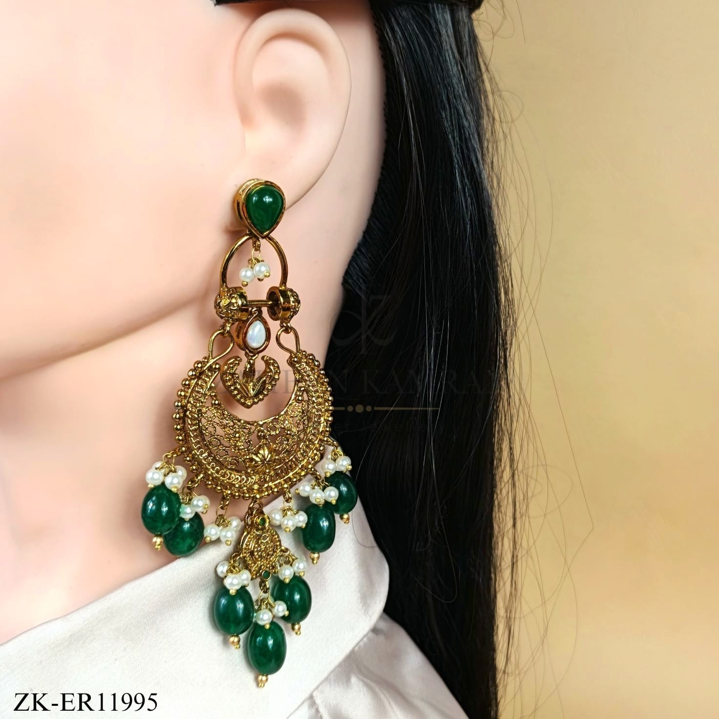 ANTIQUE EMERALD EARRINGS