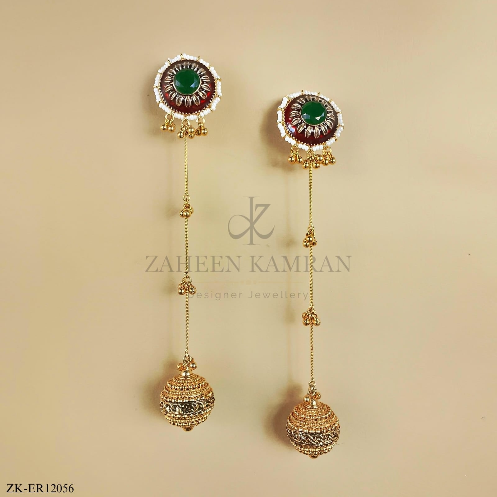 EMERALD EARRINGS