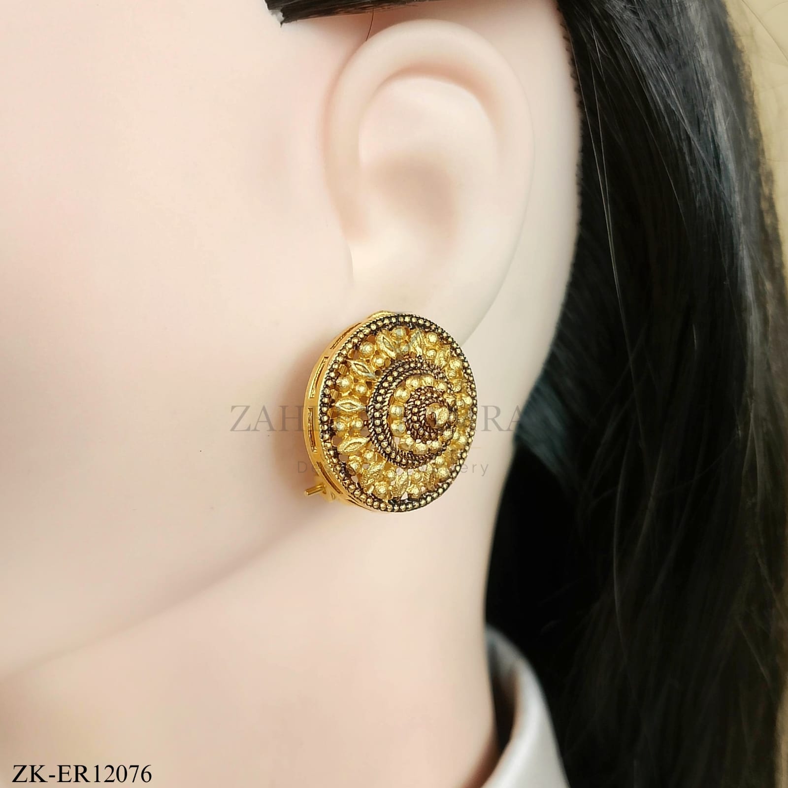 ANTIQUE CIRCLE EARRINGS