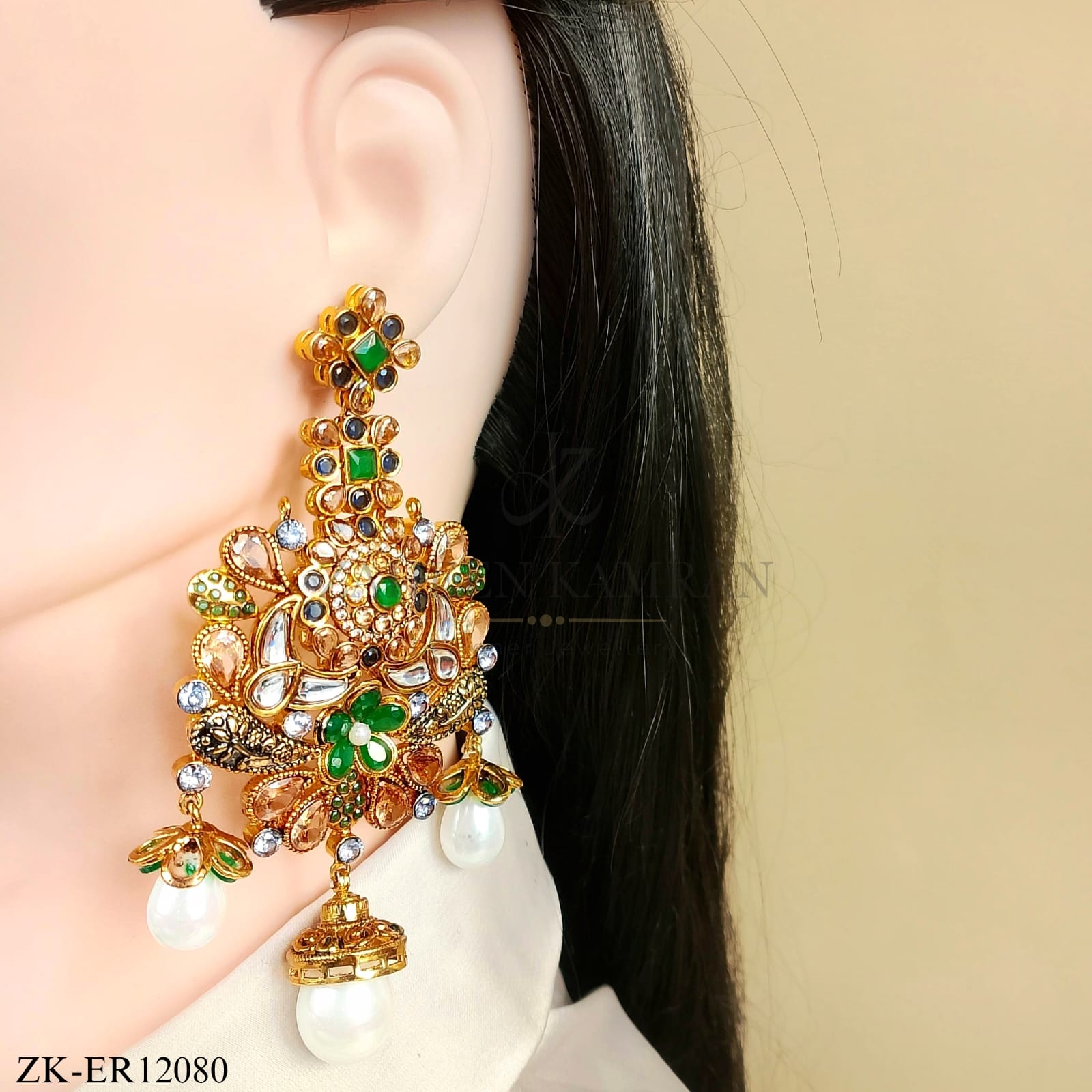EMERALD EARRINGS