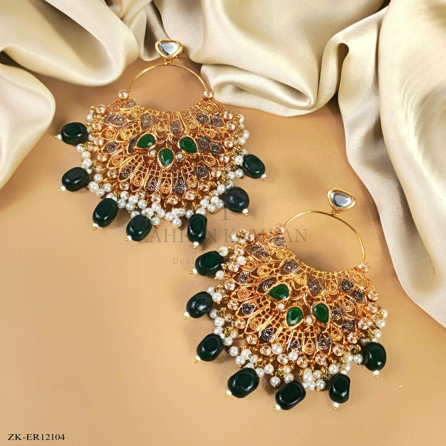 EMERALD EARRINGS
