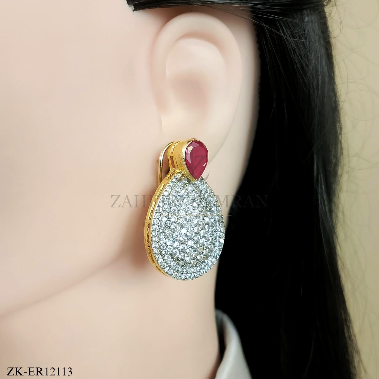 ZIRCONIAN EARRINGS