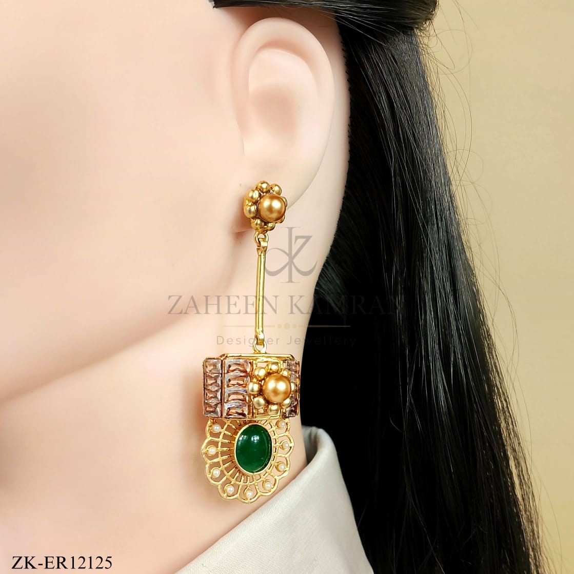 EMERALD HANGING EARRINGS