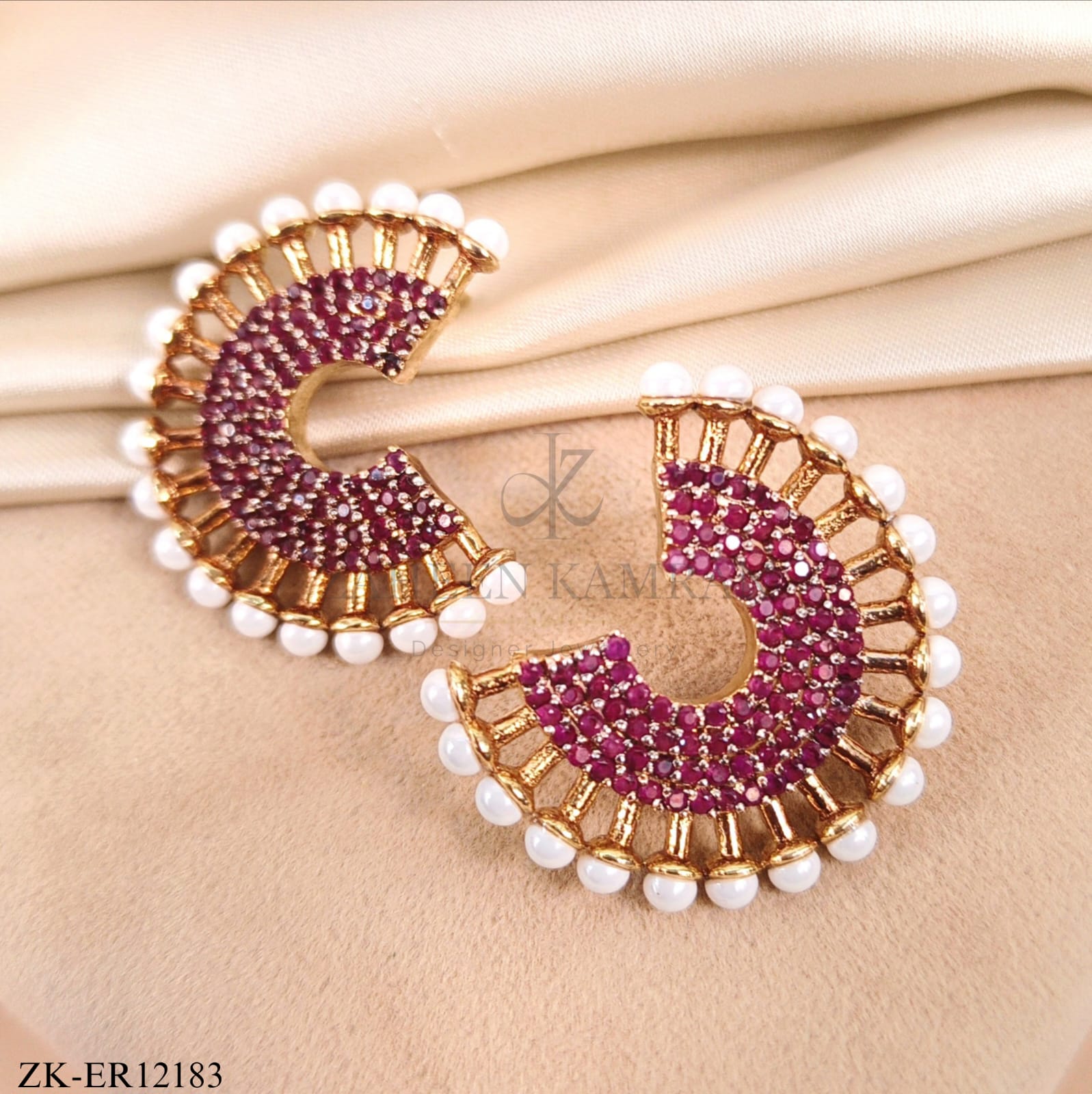 CRESCENT EARRINGS