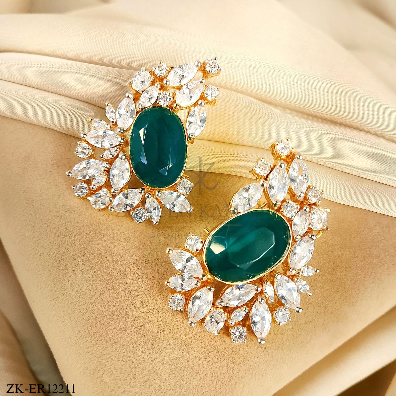 EMERALD EARRINGS