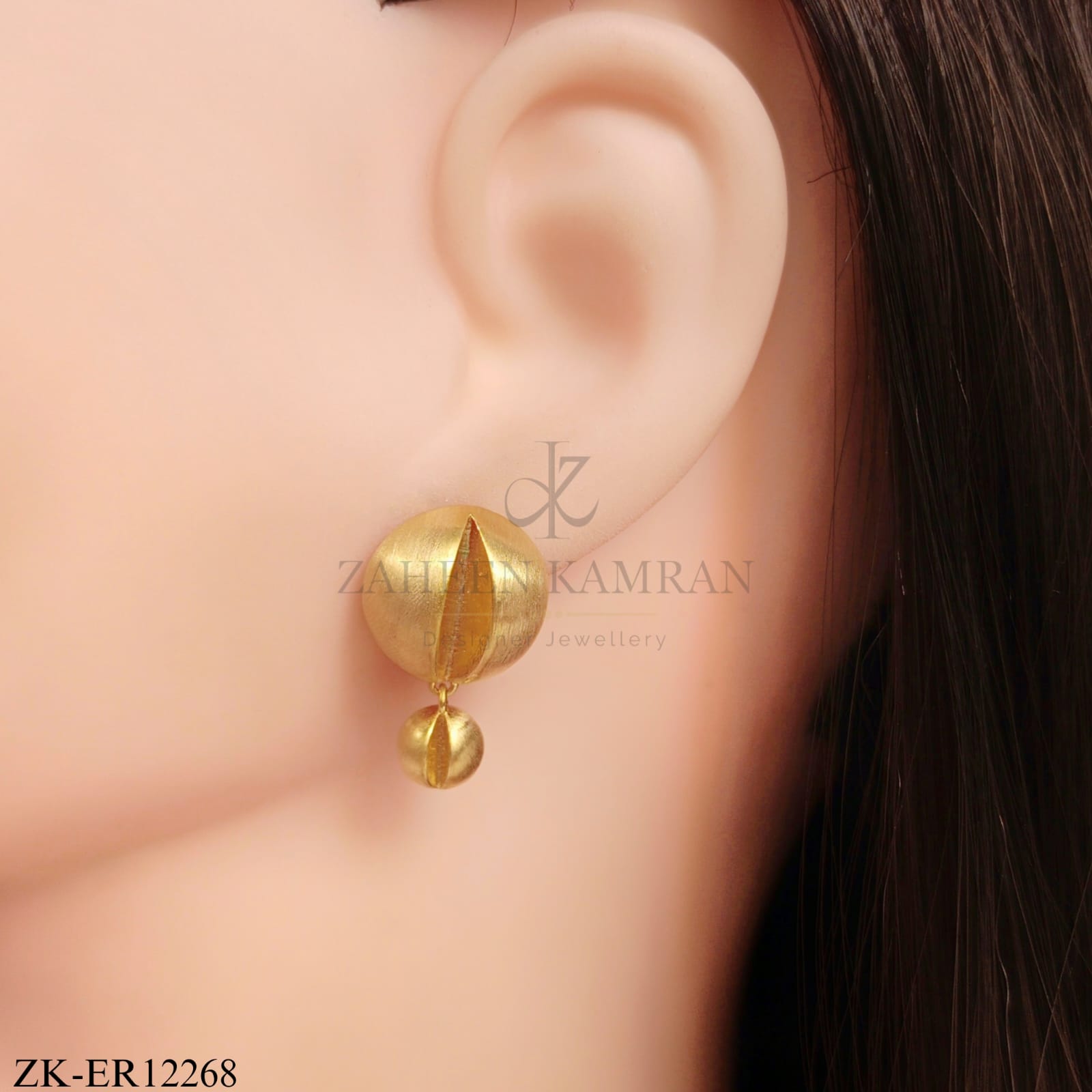 SPHERE EARRINGS