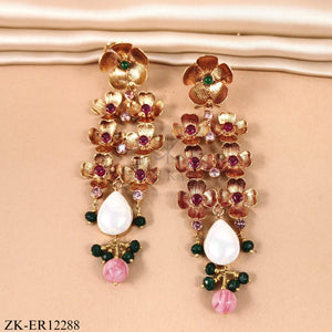 FLORAL MOTIFS EARRINGS