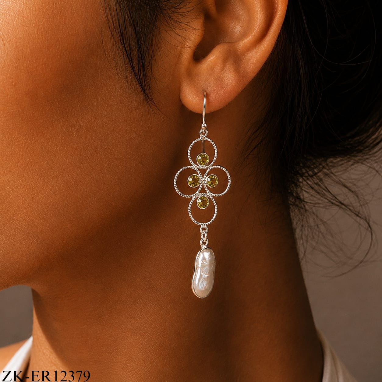 925 CIRCULAR MOTIF EARRINGS