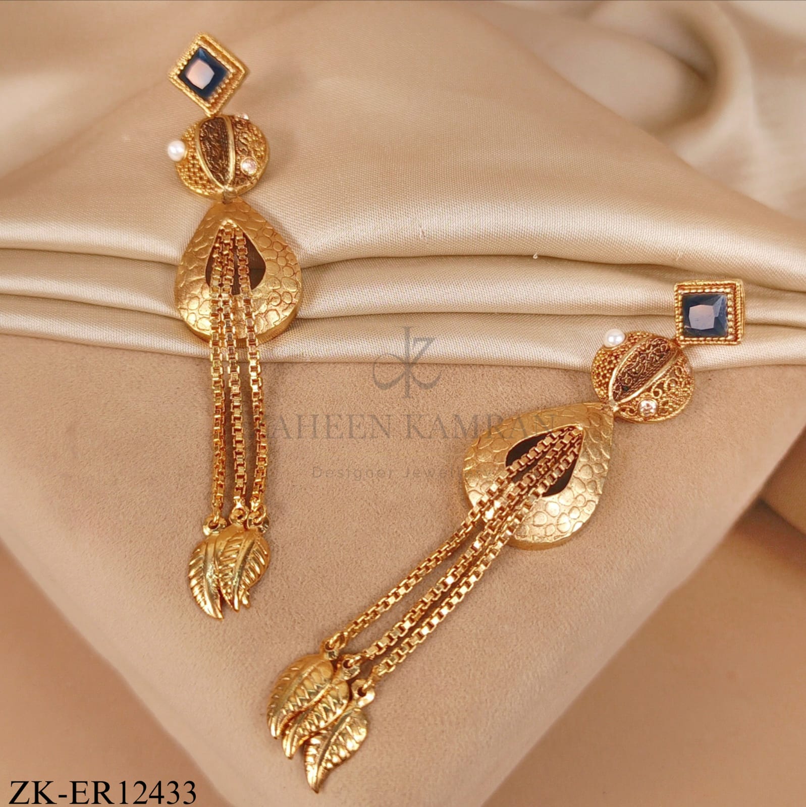 SAPPHIRE CHAIN EARRINGS