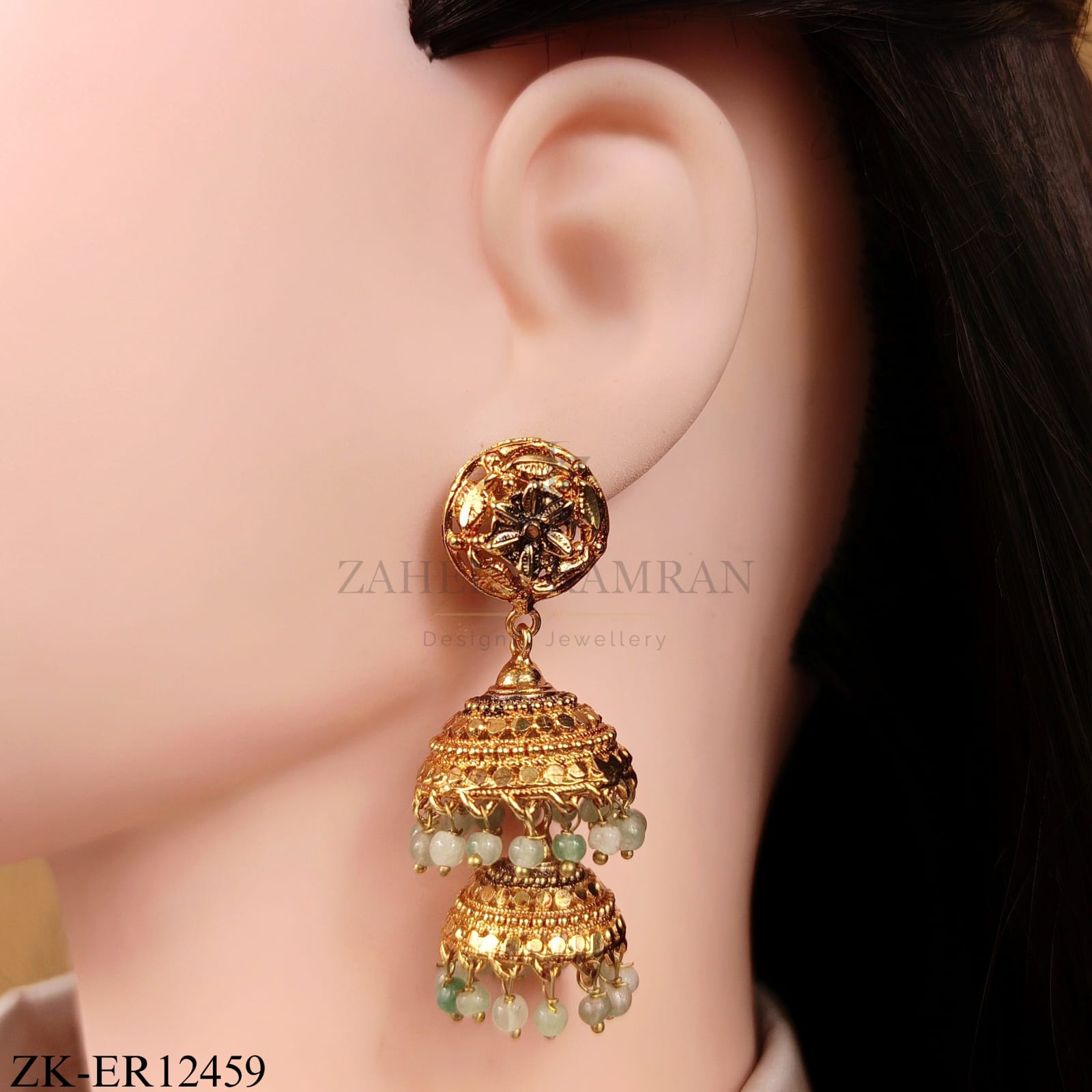 GOLDEN DOUBLE EARRINGS WITH EMERALD ACCENTS