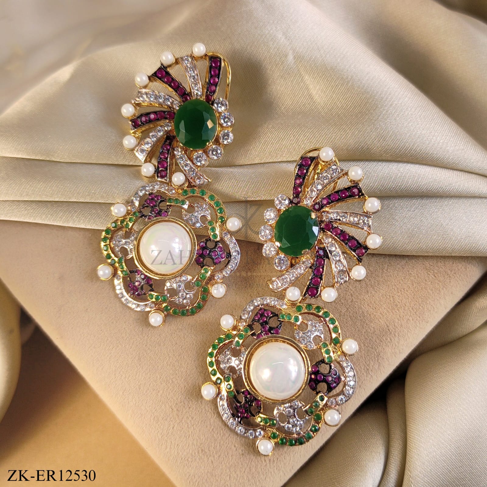 EMERALD PEARLS FLORENCE EARRINGS