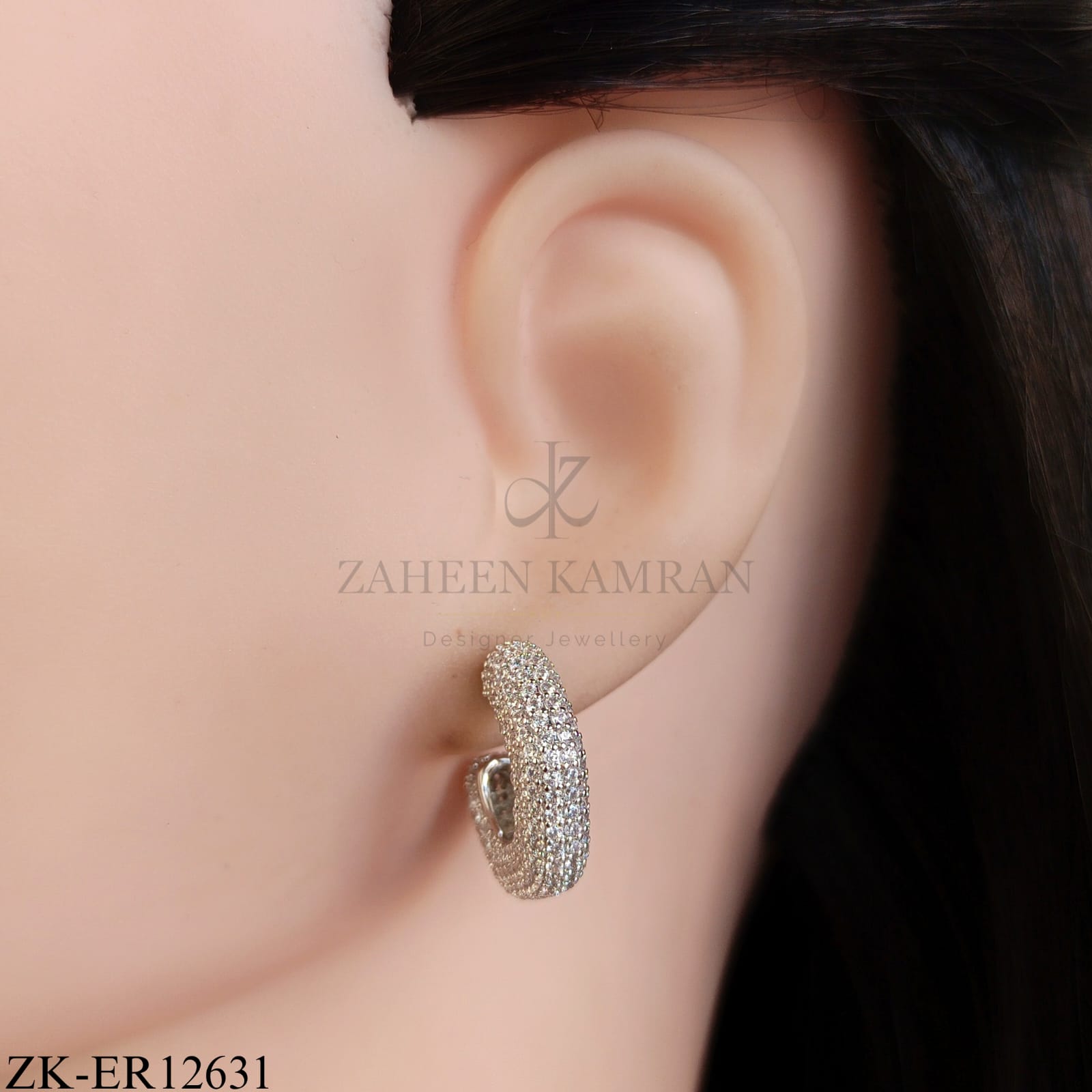 SILVER CURVED ZIRCONIA EARRINGS