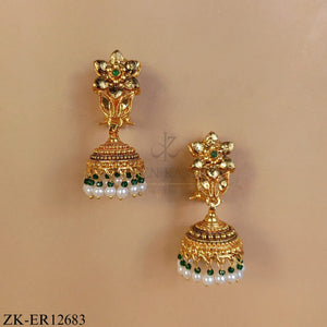 GOLDEN FLORAL EARRINGS WITH EMERALD DROPS