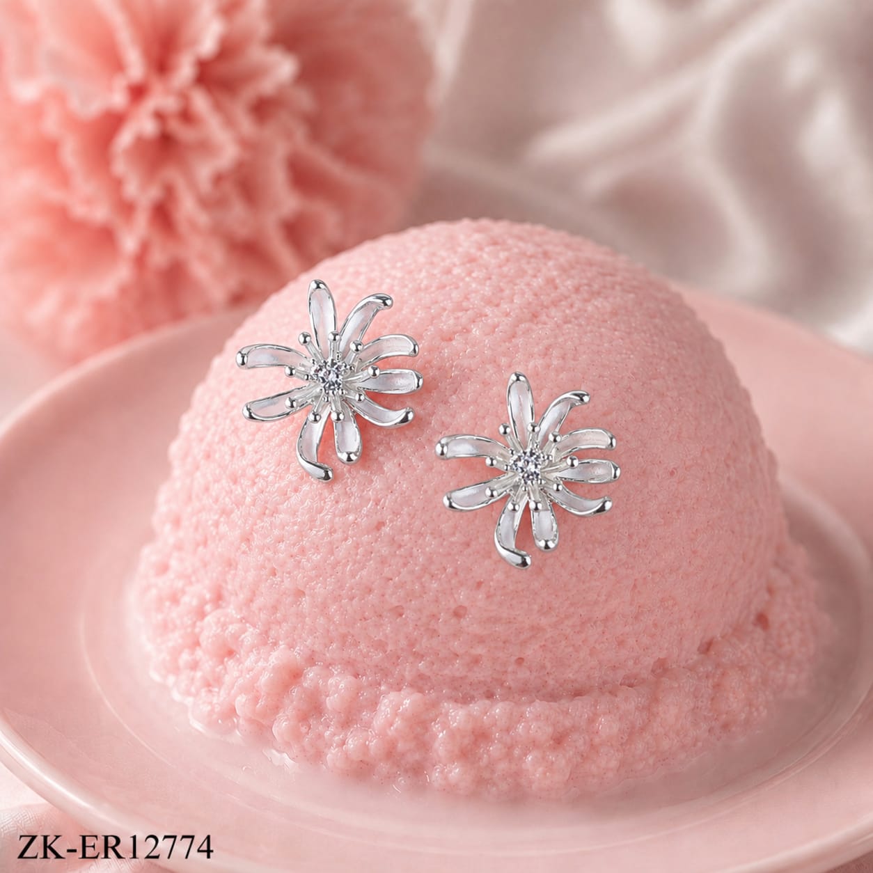 SILVER FLORAL STUD EARRINGS